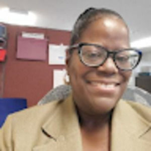 Meet your Posher, Joyce